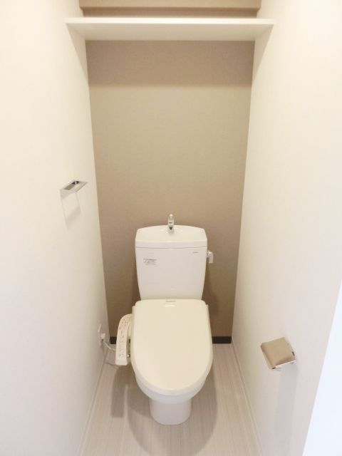 アルファードのトイレ写真