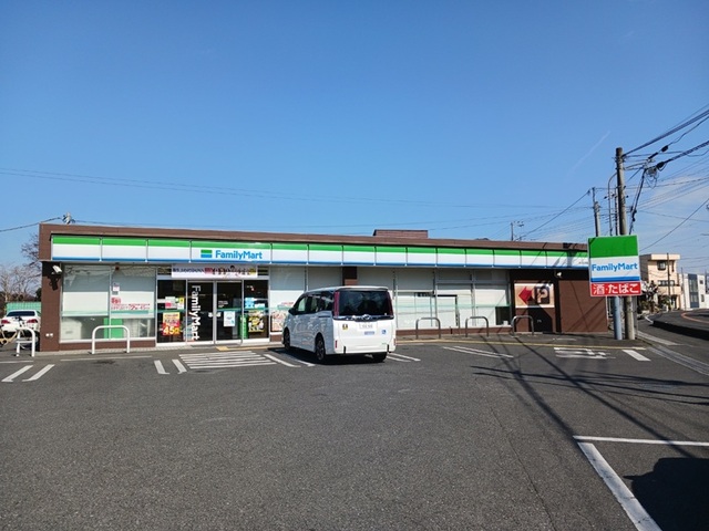 コンビニ　ファミリーマートさいたま見沼店（コンビニ）まで650m