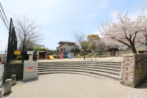 阪急千里線 千里山駅 徒歩14分 3階建 築1年の周辺写真