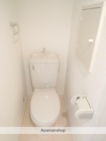 小田急線 生田駅 徒歩5分 2階建 築18年のトイレ写真