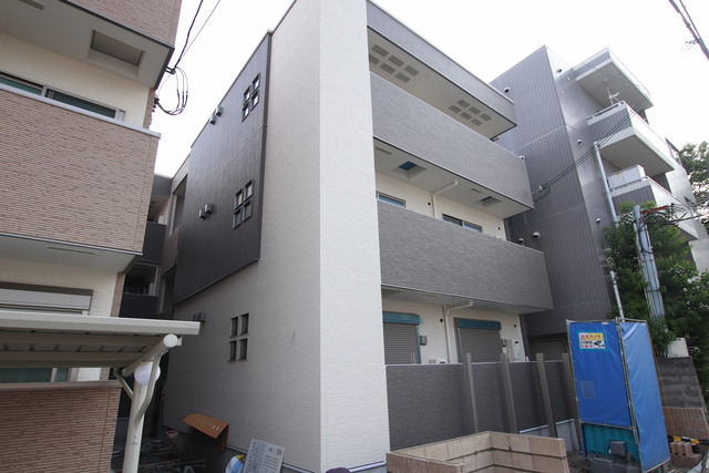 フジパレス出屋番館の外観写真
