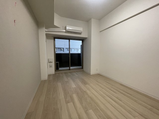 プレサンス神戸セレスティアの居間写真