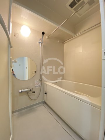 地下鉄御堂筋線 淀屋橋駅 徒歩7分 10階建 築21年の風呂写真