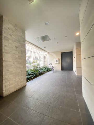 地下鉄御堂筋線 淀屋橋駅 徒歩7分 10階建 築21年の外観写真