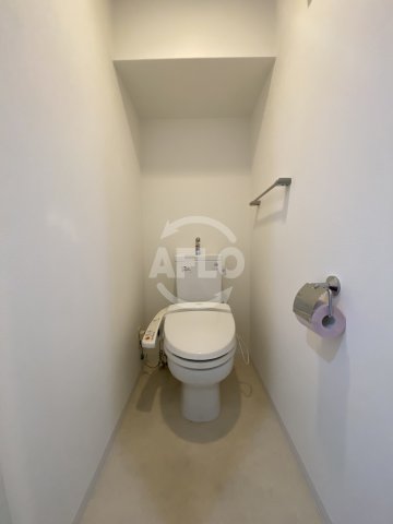 地下鉄御堂筋線 淀屋橋駅 徒歩7分 10階建 築21年のトイレ写真