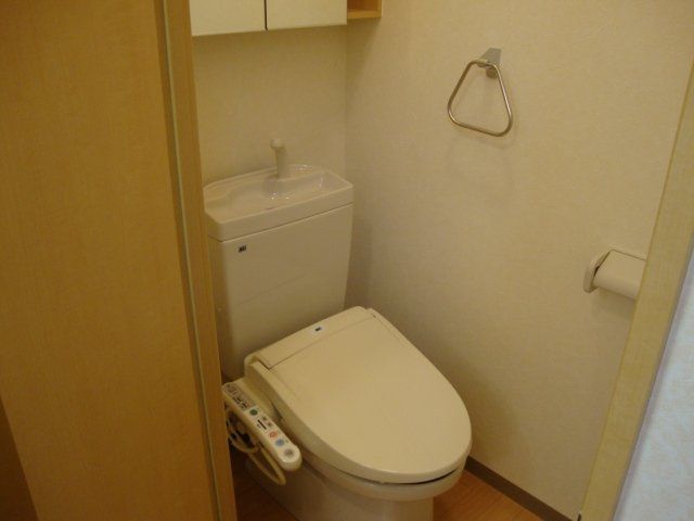 ラビエール鎌倉のトイレ写真