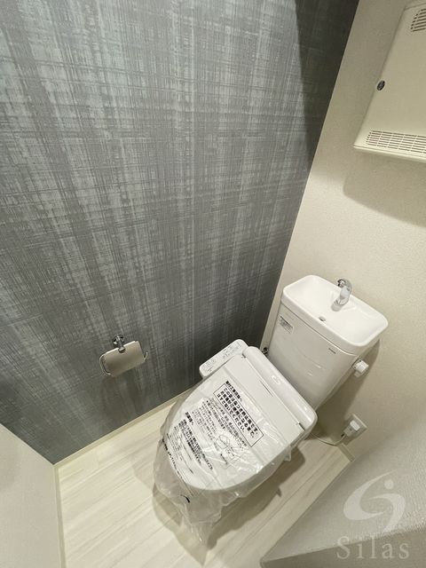 ＪＲ東海道本線 塚本駅 徒歩7分 3階建 築6年のトイレ写真
