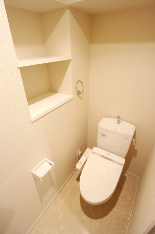トイレ　清潔感のあるトイレです