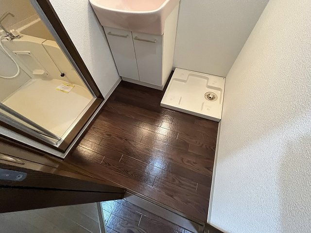 玄関　収納もある玄関です