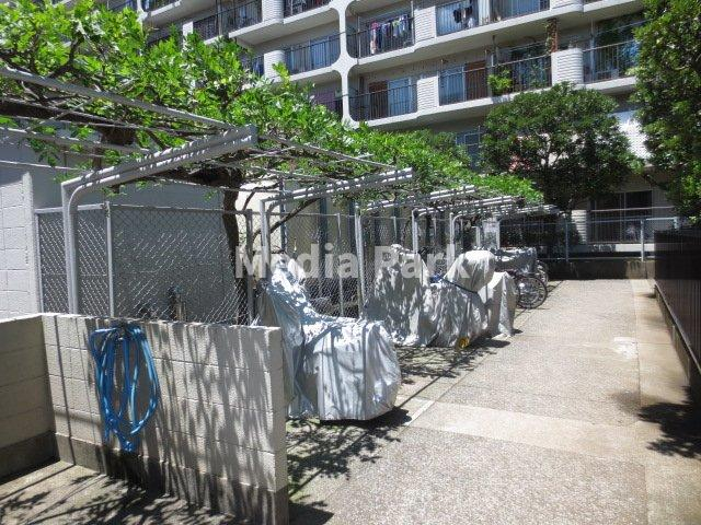 東急田園都市線 梶が谷駅 徒歩3分 4階建 築46年の外観写真