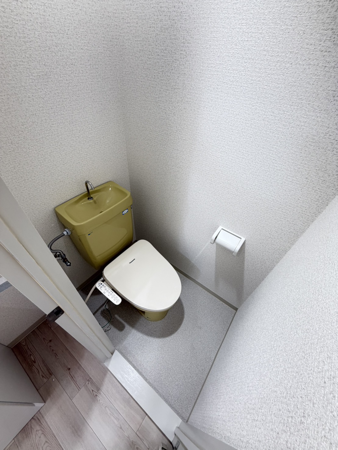 エステート桃山2のトイレ写真