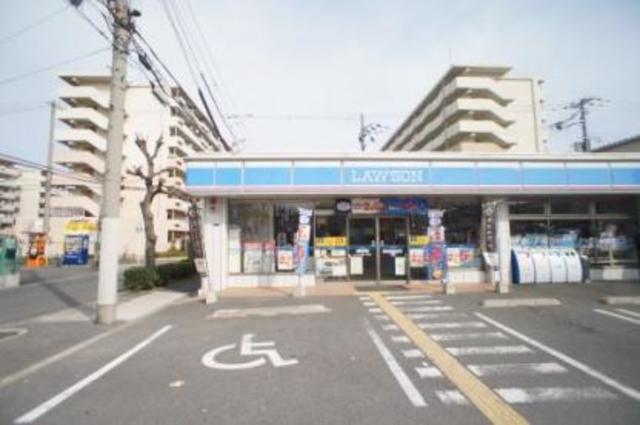 コンビニ　ローソン矢田一丁目店（コンビニ）まで654m