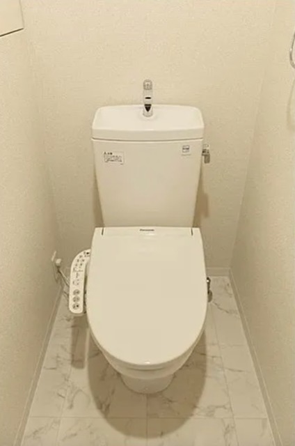 トイレ　参考写真