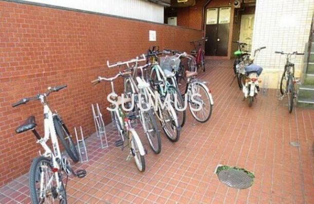 京王新線 幡ケ谷駅 徒歩4分 5階建 築55年の外観写真