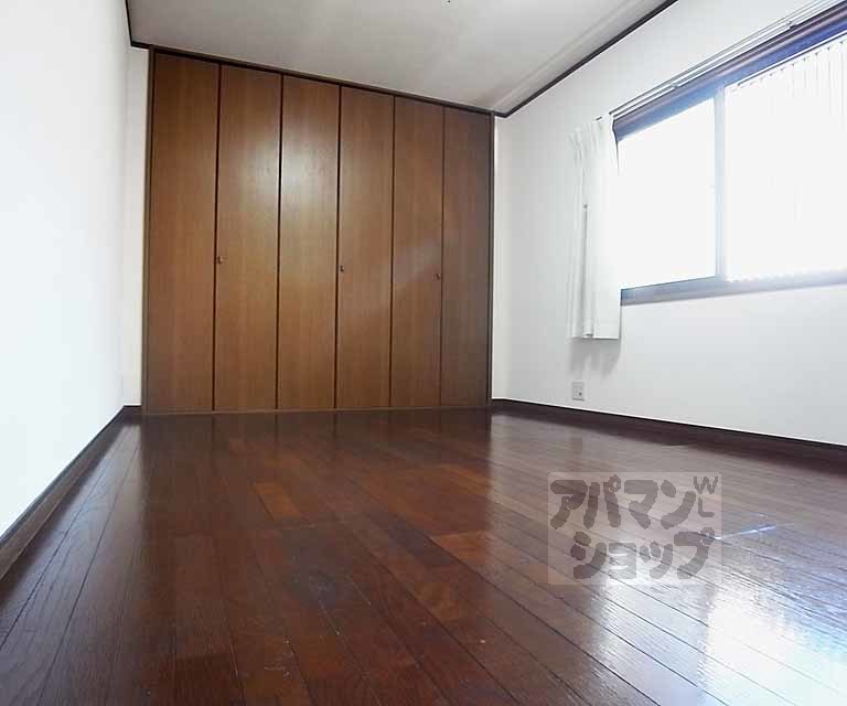 谷川ルームの居間写真