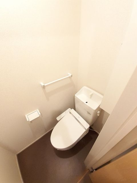サンライズ城南Cのトイレ写真