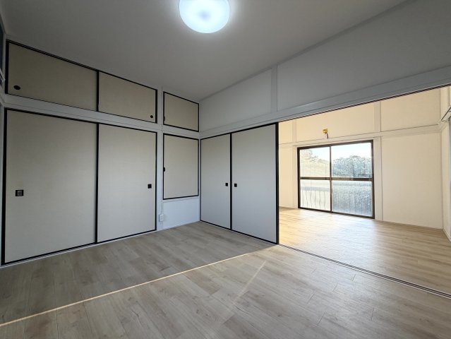 その他部屋・スペース　2階にある綺麗なお部屋は寝室にピッタリです！