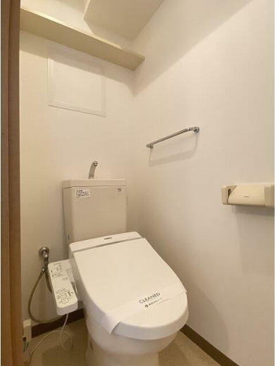 トイレ　シンプルで使いやすいトイレです