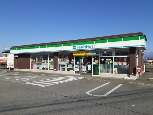コンビニ　ファミリーマート藤田店（コンビニ）まで250m