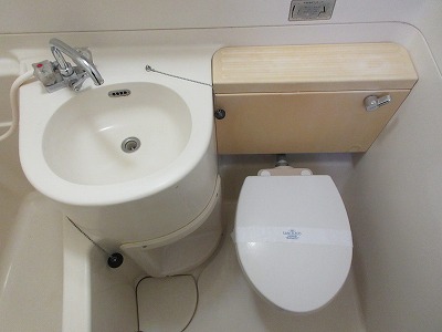 ハウス8のトイレ写真