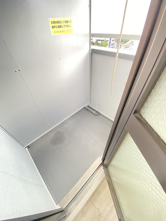 阪急京都線 南方駅 徒歩6分 9階建 築31年の内装写真