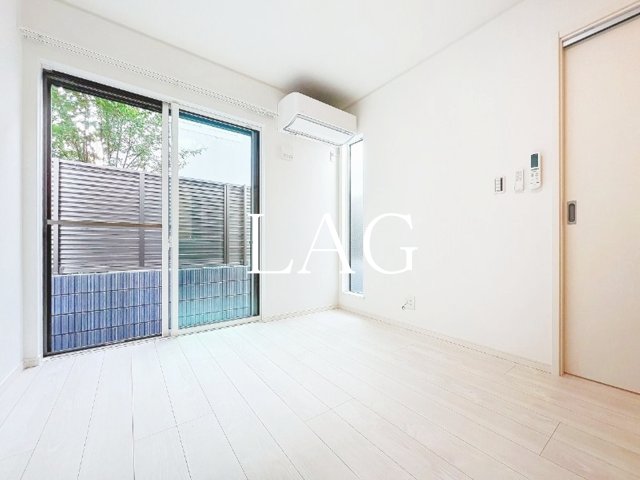 居室・リビング　洋室のお部屋です。
