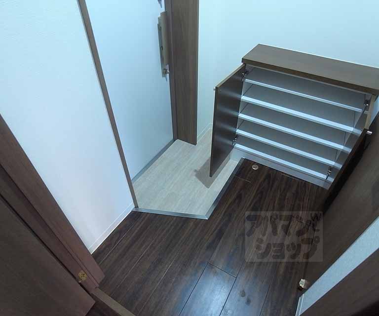 WHITE RADISHの玄関写真