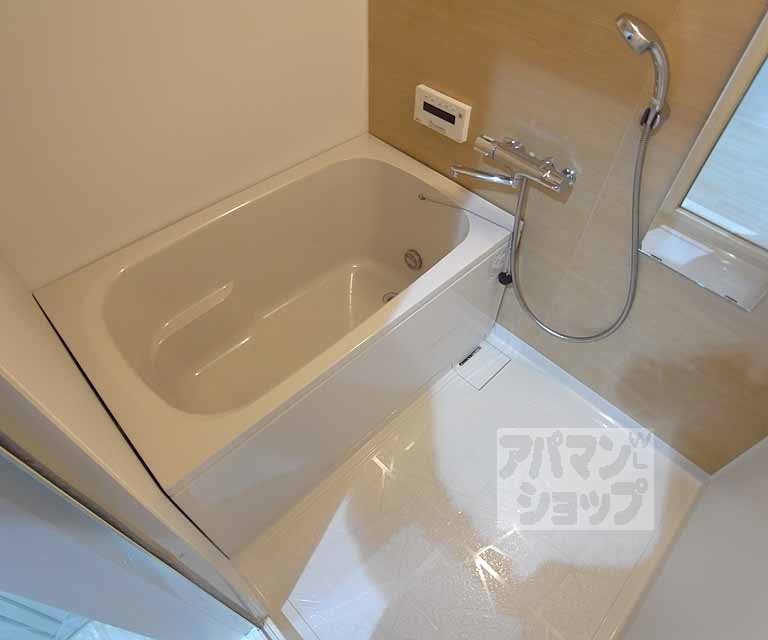 WHITE RADISHの風呂写真