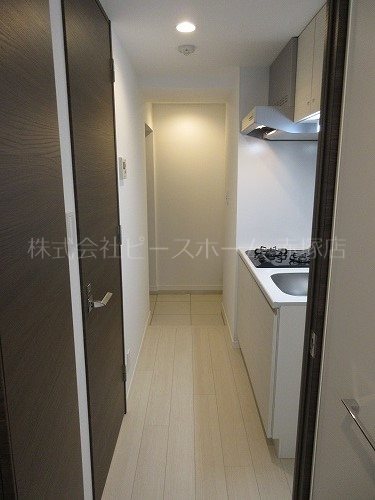 居室・リビング　別号室参考写真