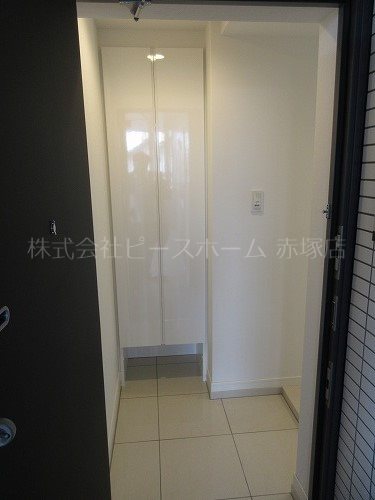 玄関　別号室参考写真
