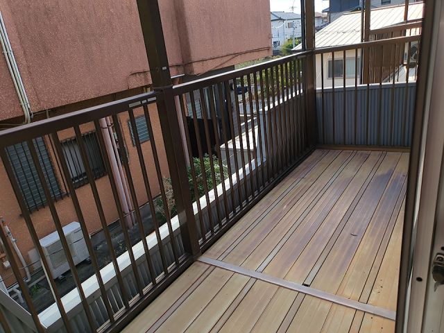 バルコニー