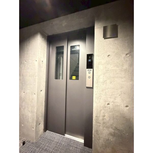 ロビー