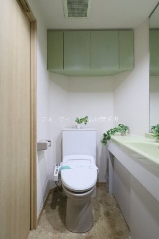 トイレ　別号室参考写真