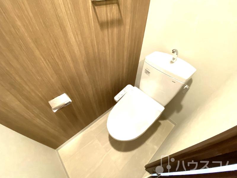 トイレ　冬場も安心の温水洗浄便座！