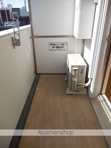 地下鉄東山線 新栄町駅 徒歩3分 10階建 築11年の内装写真