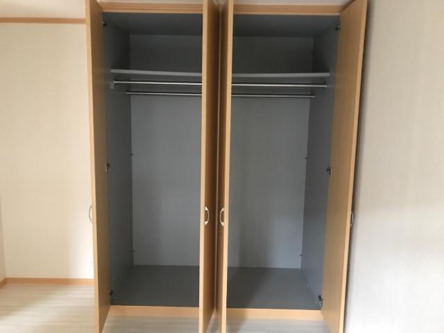 収納　クローゼット