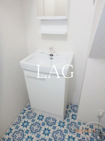 洗面設備　洗面台です。