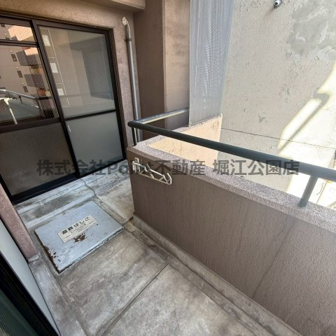 地下鉄御堂筋線 心斎橋駅 徒歩10分 8階建 築36年の内装写真