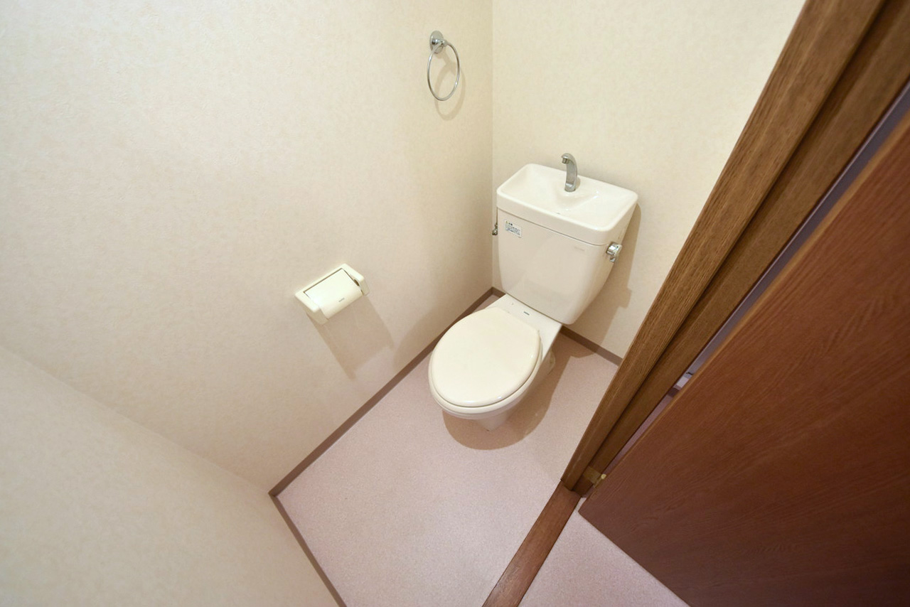 メゾンエトワールのトイレ写真