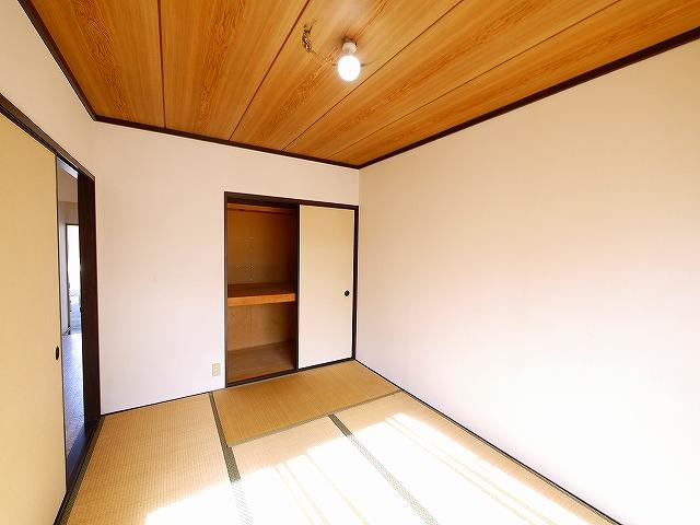 その他部屋・スペース　使い勝手のいい寝室です