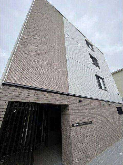 建物外観　オートロック完備