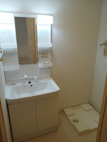 洗面設備　他号室のお写真です