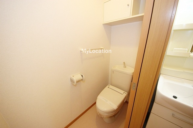 トイレ　☆清潔感のあるトイレです☆