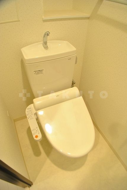 アーベル更紗北堀江のトイレ写真