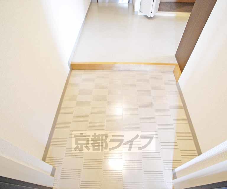 玄関　玄関です。
