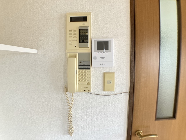 セキュリティ　※補修前の参考画像の為、設備等は現況優先．．．