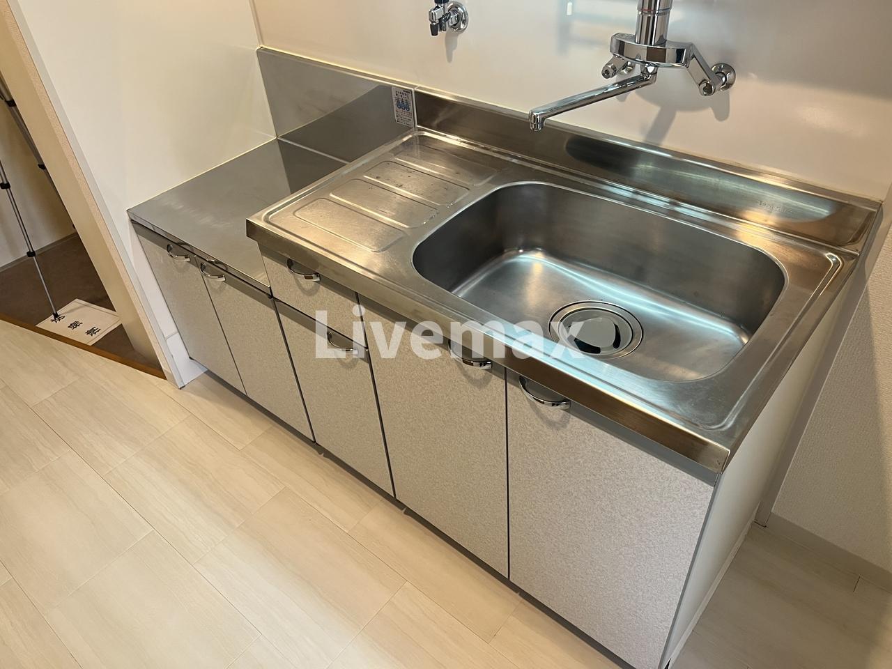 キッチン　※別部屋の写真になります