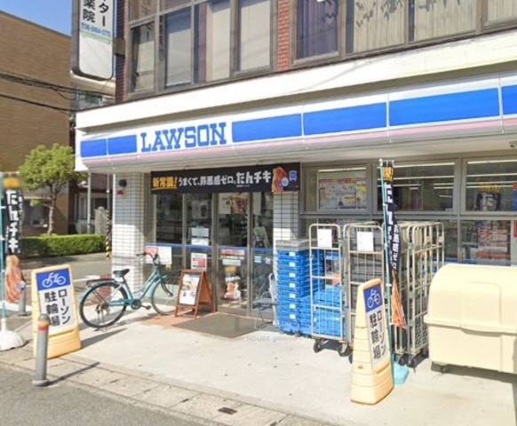 コンビニ　ローソン　豊中服部元町一丁目店（コンビニ）まで401m