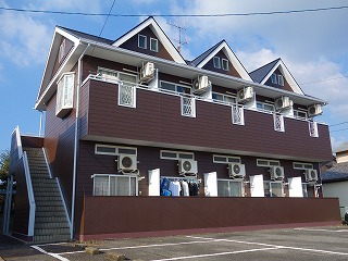 倉敷市児島赤崎のアパートの建物外観
