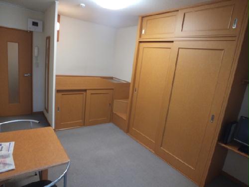 居室・リビング　2F以上はじゅうたん